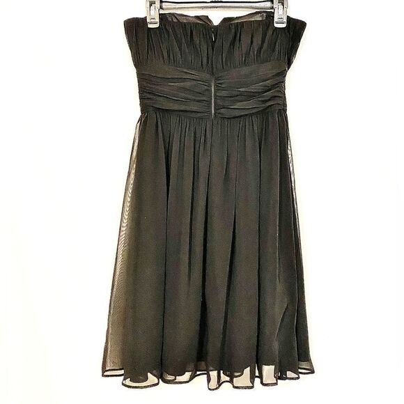 White House Black Market Black Semi-formal dress strapless. Size 4 - Picture 5 of 8